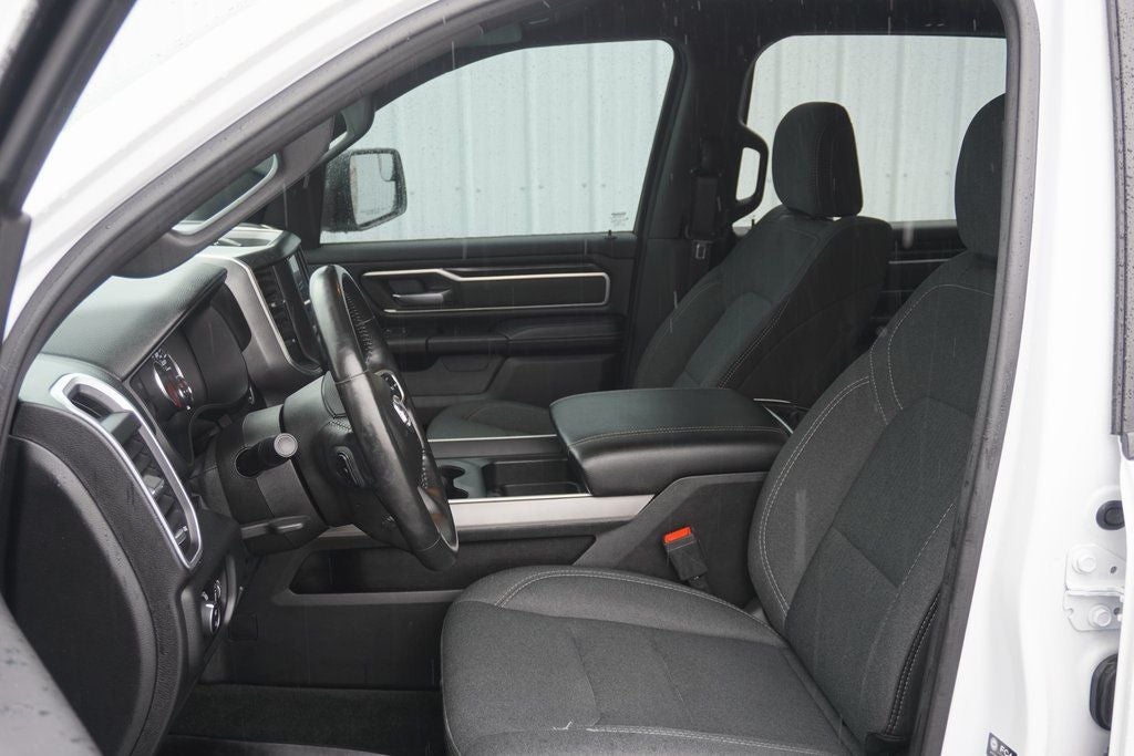 2021 RAM 1500 Big Horn Crew Cab 4x4 5'7' Box