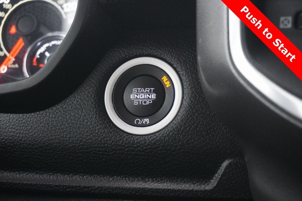 2021 RAM 1500 Big Horn Crew Cab 4x4 5'7' Box