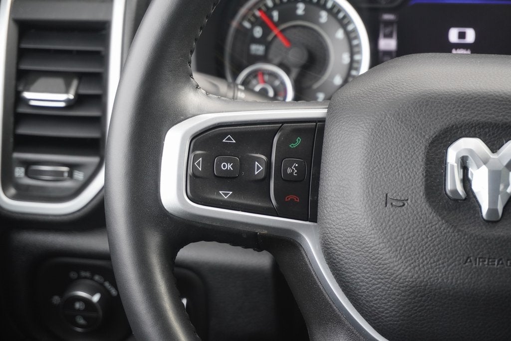 2022 RAM 1500 Big Horn Crew Cab 4x4 5'7' Box