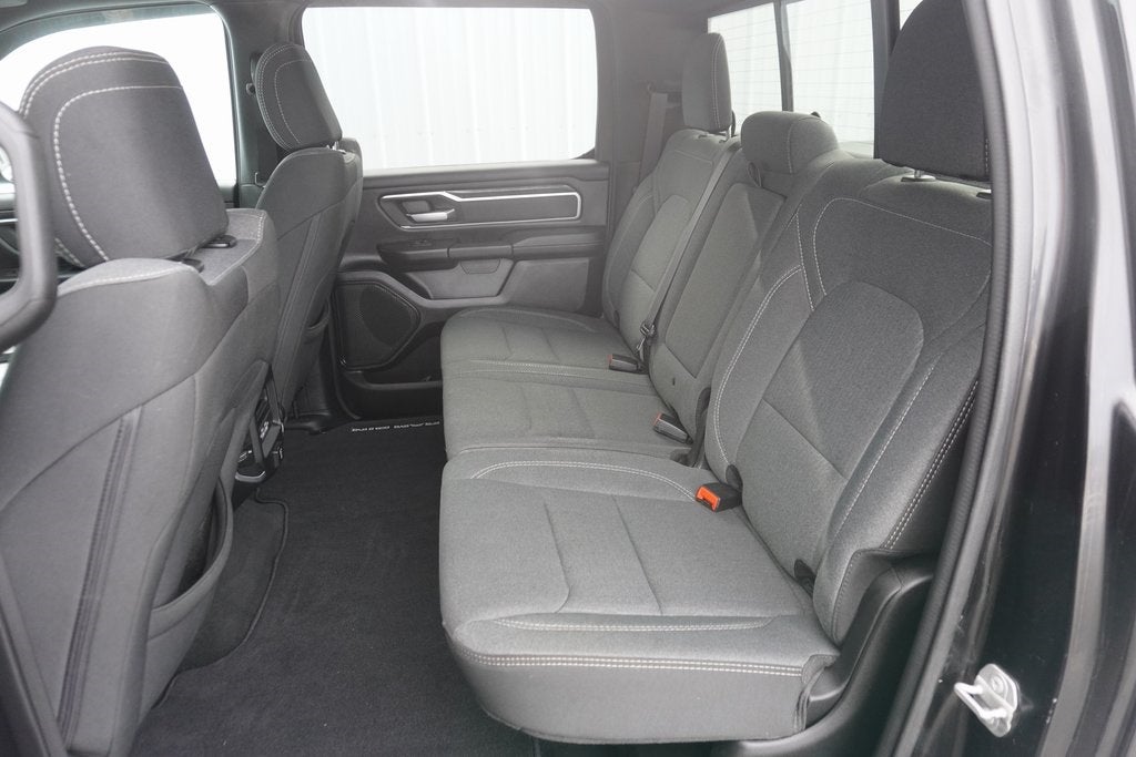 2022 RAM 1500 Big Horn Crew Cab 4x4 5'7' Box