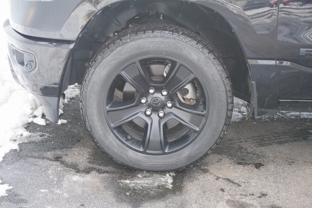 2022 RAM 1500 Big Horn Crew Cab 4x4 5'7' Box