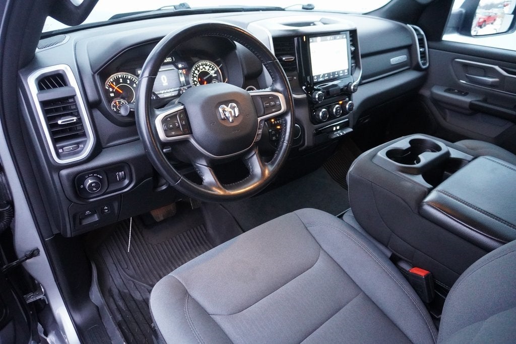 2022 RAM 1500 Big Horn Crew Cab 4x4 5'7' Box