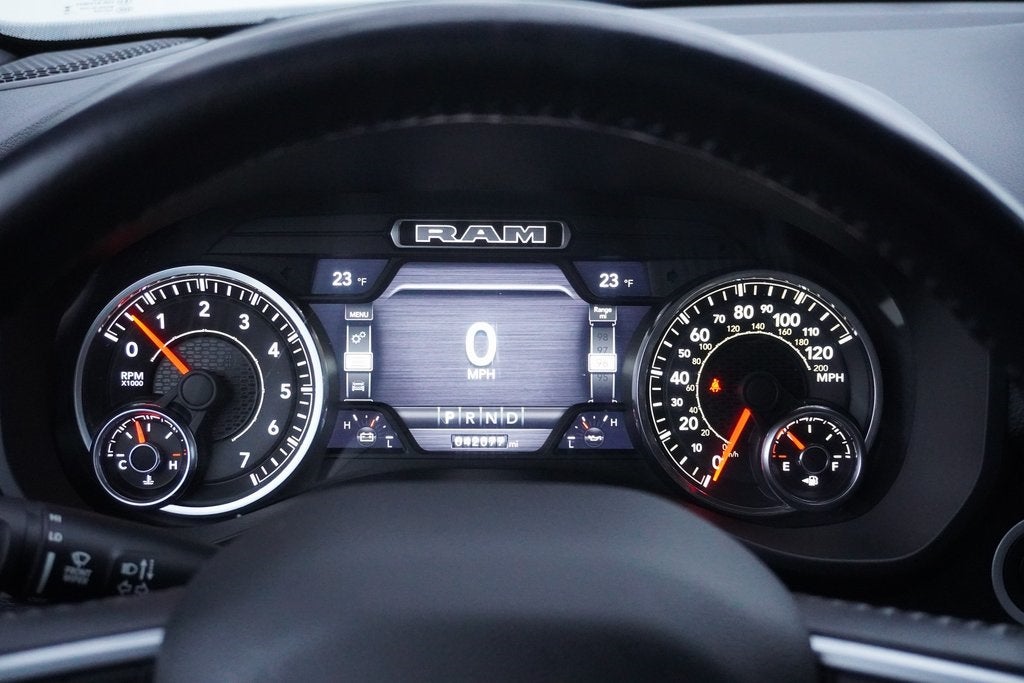 2022 RAM 1500 Big Horn Crew Cab 4x4 5'7' Box