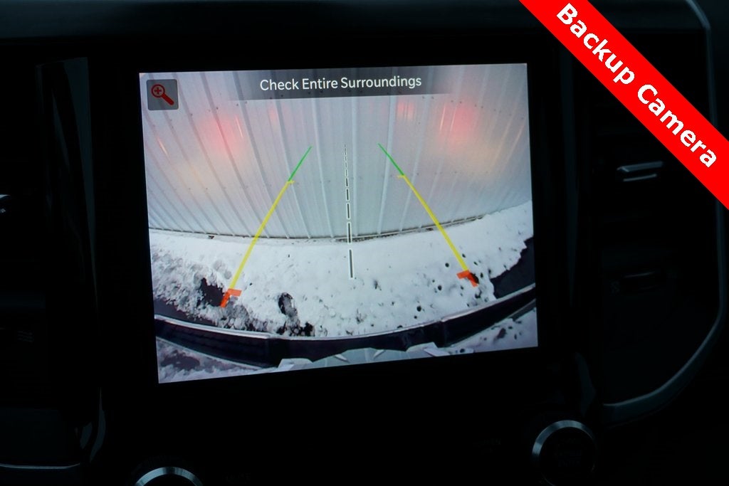 2022 RAM 1500 Big Horn Crew Cab 4x4 5'7' Box