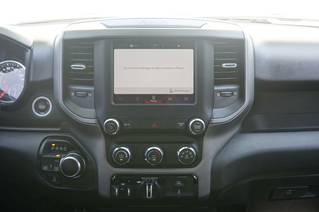 2024 RAM 1500 Tradesman Crew Cab 4x4 5'7' Box