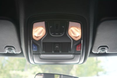 2024 RAM 1500 Tradesman Crew Cab 4x4 5'7' Box