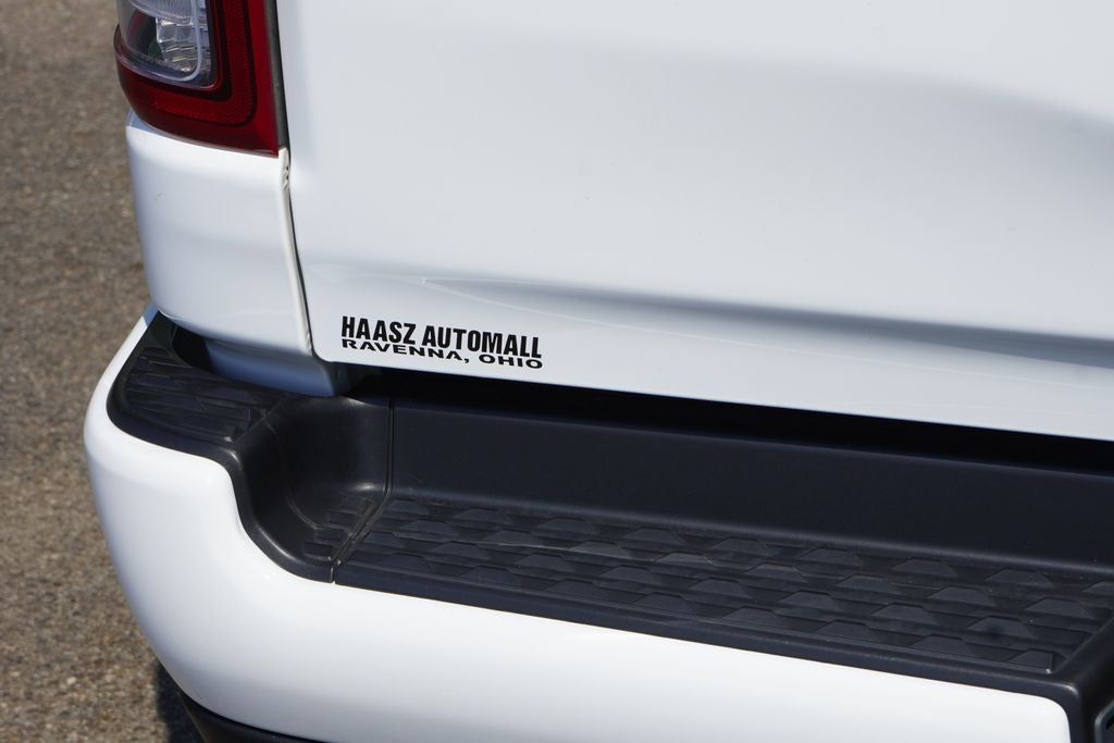 2024 RAM 1500 Tradesman Crew Cab 4x4 5'7' Box