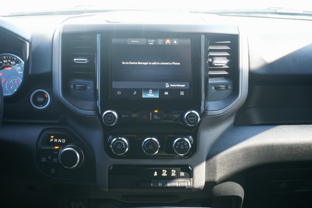 2025 RAM 1500 Tradesman Crew Cab 4x4 5'7' Box