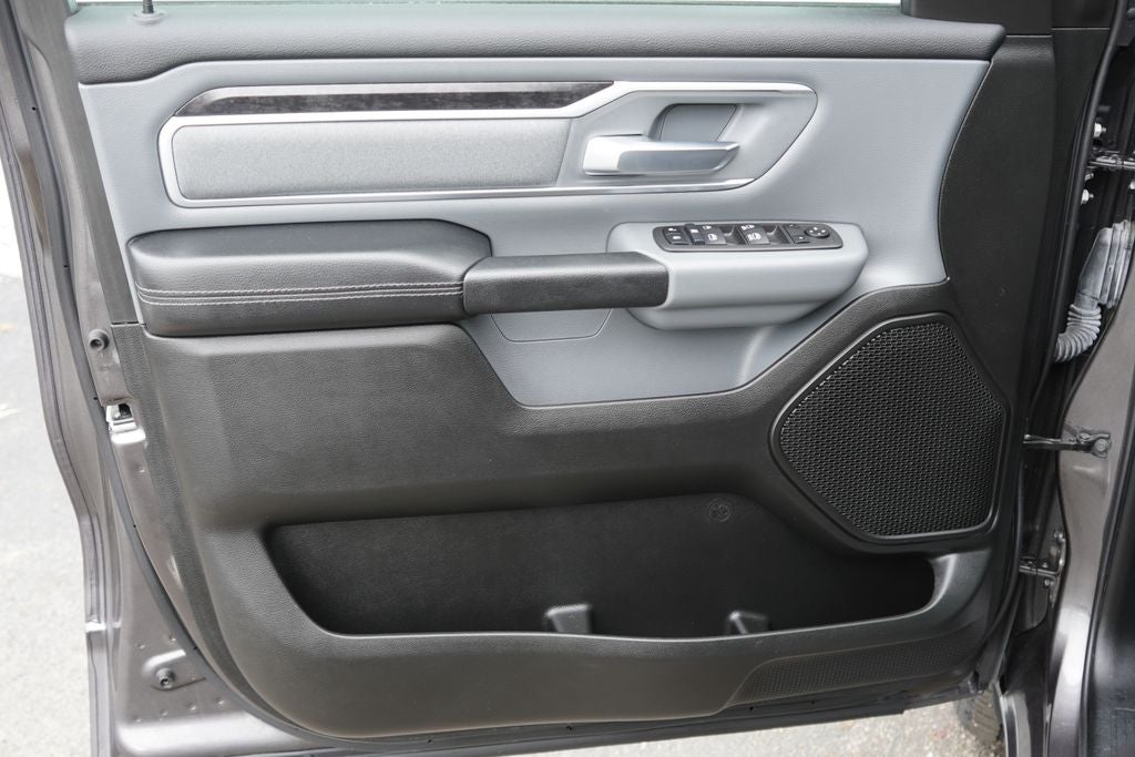 2023 RAM 1500 Big Horn Quad Cab 4x4 6'4' Box