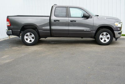 2023 RAM 1500 Big Horn Quad Cab 4x4 6'4' Box