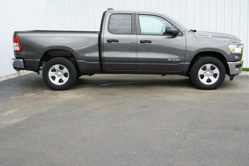 2023 RAM 1500 Big Horn Quad Cab 4x4 6'4' Box