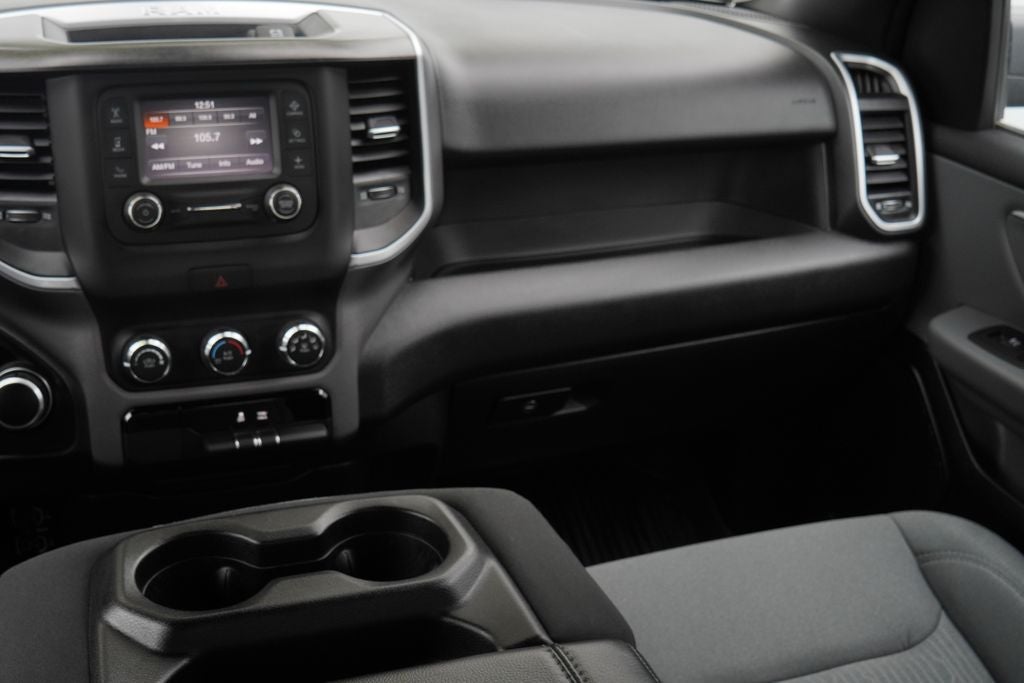 2023 RAM 1500 Big Horn Quad Cab 4x4 6'4' Box