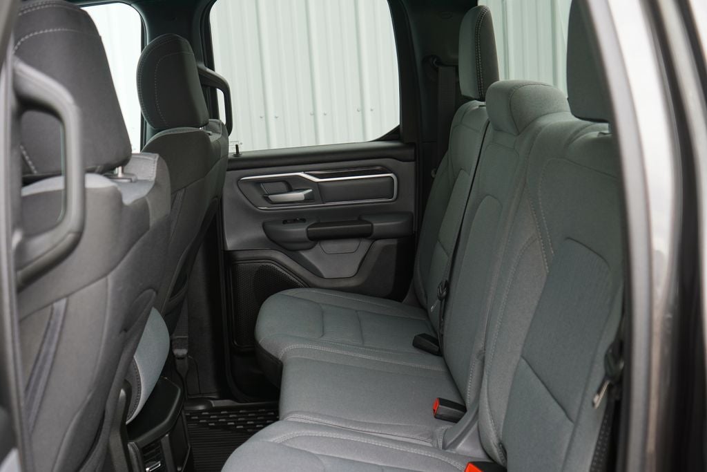 2023 RAM 1500 Big Horn Quad Cab 4x4 6'4' Box