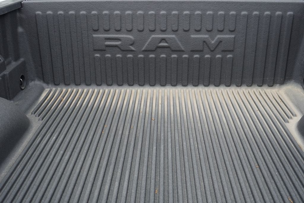 2023 RAM 1500 Big Horn Quad Cab 4x4 6'4' Box