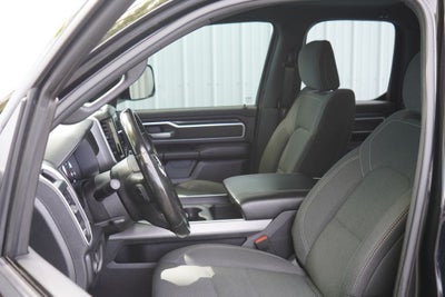 2021 RAM 1500 Big Horn Quad Cab 4x4 6'4' Box