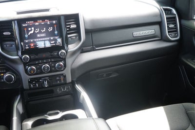 2021 RAM 1500 Big Horn Quad Cab 4x4 6'4' Box
