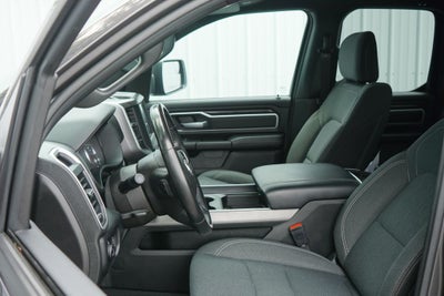 2021 RAM 1500 Big Horn Quad Cab 4x4 6'4' Box