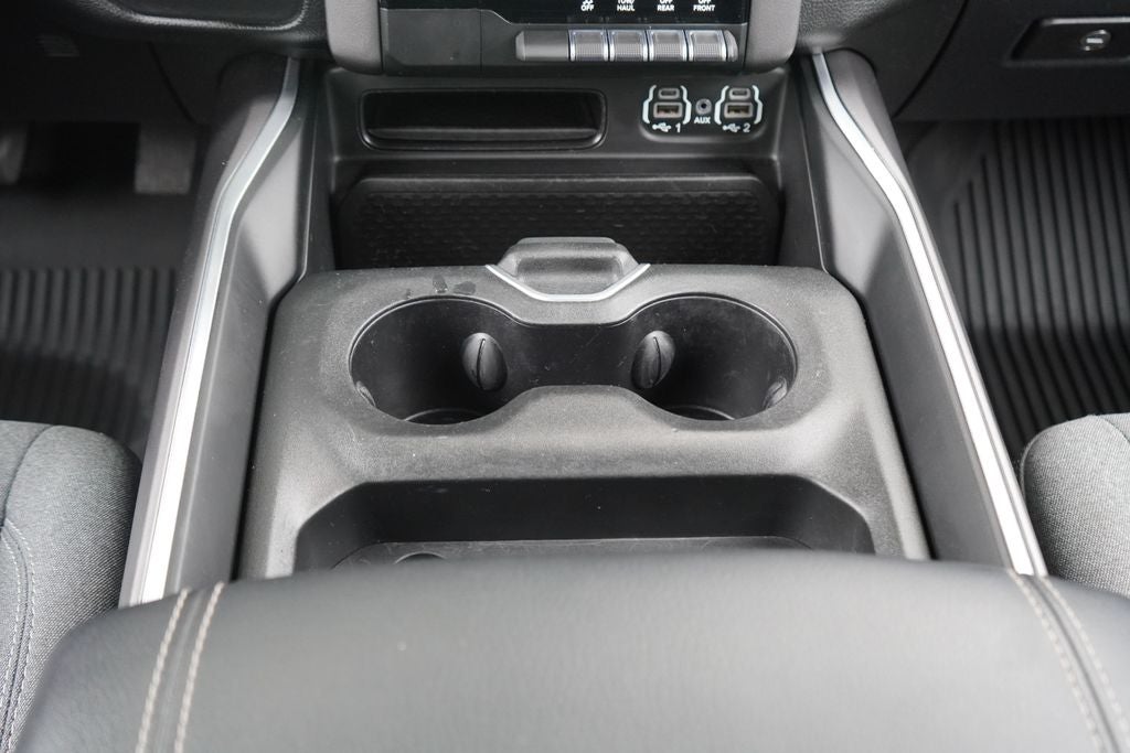 2021 RAM 1500 Big Horn Quad Cab 4x4 6'4' Box