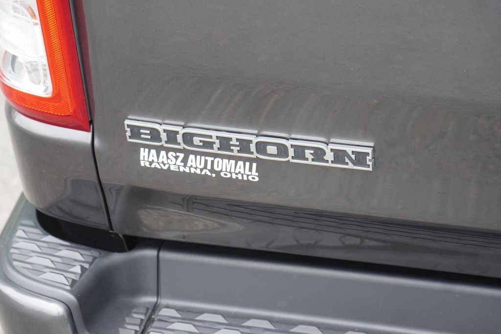 2021 RAM 1500 Big Horn Quad Cab 4x4 6'4' Box
