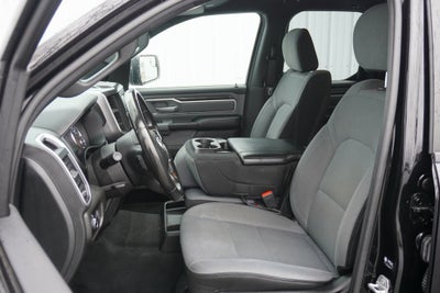 2021 RAM 1500 Big Horn Quad Cab 4x4 6'4' Box