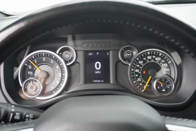 2021 RAM 1500 Big Horn Quad Cab 4x4 6'4' Box