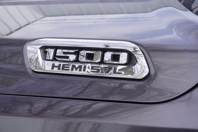 2021 RAM 1500 Big Horn Quad Cab 4x4 6'4' Box