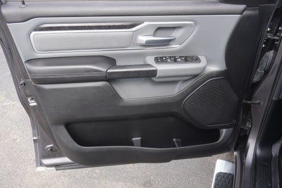 2021 RAM 1500 Big Horn Quad Cab 4x4 6'4' Box