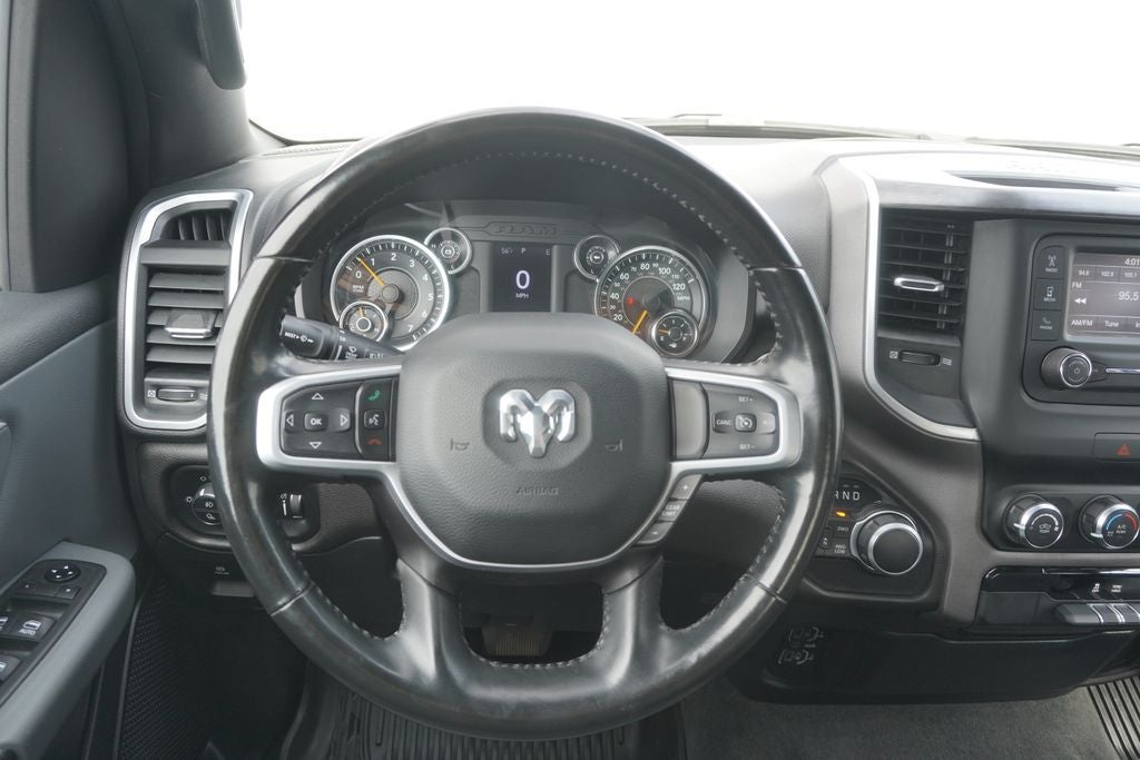 2021 RAM 1500 Big Horn Quad Cab 4x4 6'4' Box