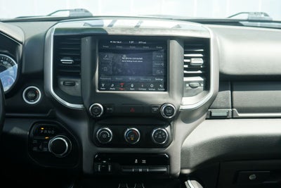 2021 RAM 1500 Big Horn Quad Cab 4x4 6'4' Box
