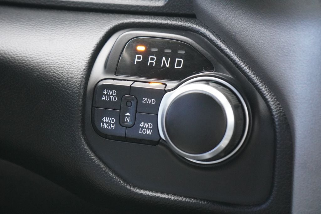2022 RAM 1500 Big Horn Quad Cab 4x4 6'4' Box