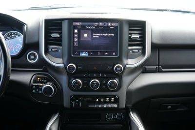 2022 RAM 1500 Big Horn Quad Cab 4x4 6'4' Box