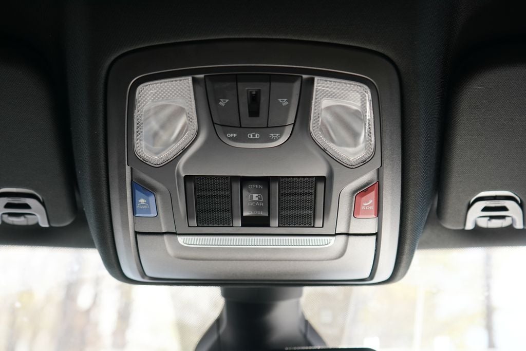 2022 RAM 1500 Big Horn Quad Cab 4x4 6'4' Box