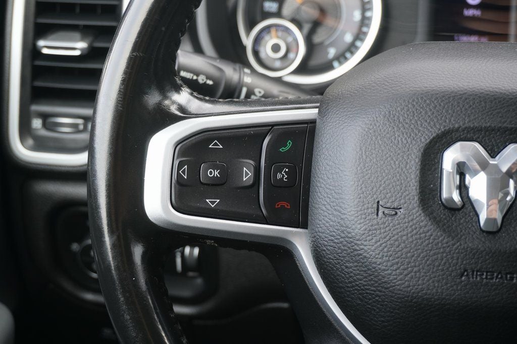 2020 RAM 1500 Big Horn Quad Cab 4x4 6'4' Box