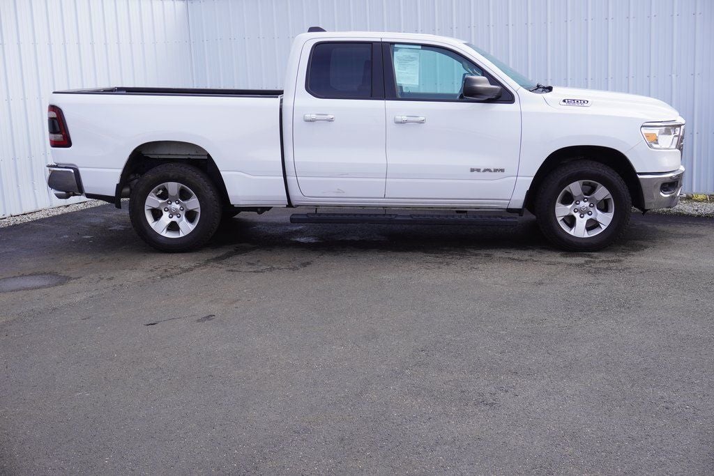 2020 RAM 1500 Big Horn Quad Cab 4x4 6'4' Box