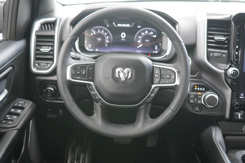 2025 RAM 1500 Big Horn Crew Cab 4x4 5'7' Box