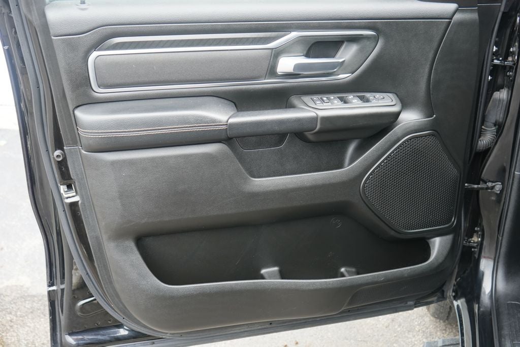 2025 RAM 1500 Big Horn Crew Cab 4x4 5'7' Box