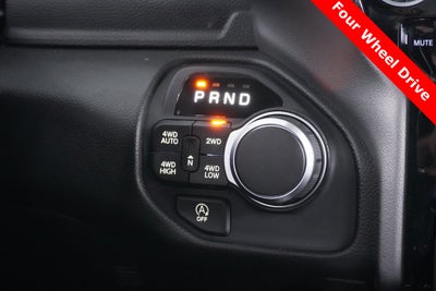 2025 RAM 1500 Big Horn Crew Cab 4x4 5'7' Box