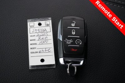 2025 RAM 1500 Big Horn Crew Cab 4x4 5'7' Box