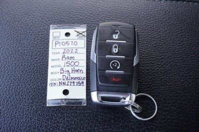 2022 RAM 1500 Big Horn Crew Cab 4x4 5'7' Box