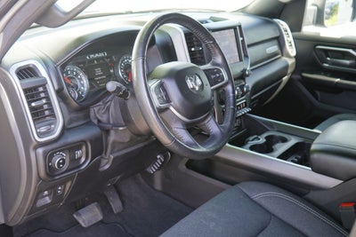 2020 RAM 1500 Big Horn Crew Cab 4x4 5'7' Box