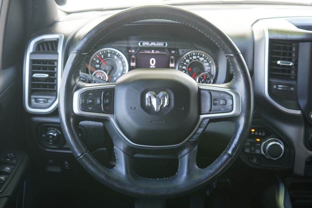 2020 RAM 1500 Big Horn Crew Cab 4x4 5'7' Box