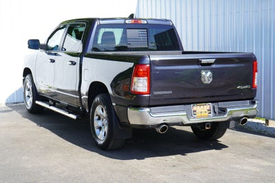 2020 RAM 1500 Big Horn Crew Cab 4x4 5'7' Box