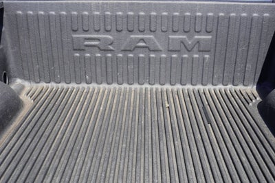 2020 RAM 1500 Big Horn Crew Cab 4x4 5'7' Box