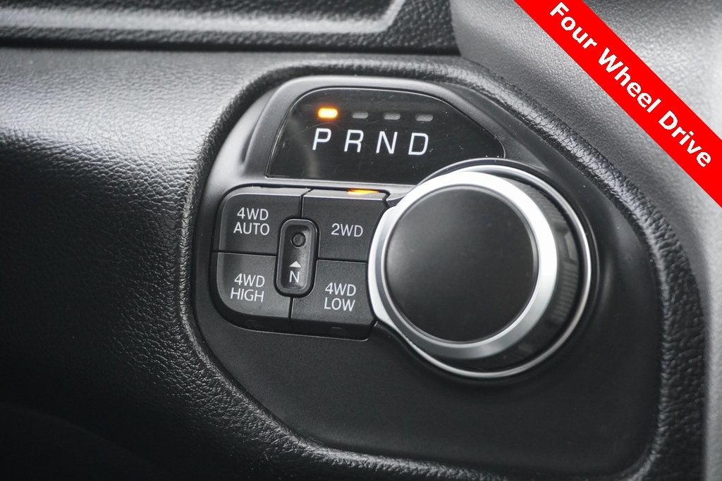 2021 RAM 1500 Big Horn Crew Cab 4x4 5'7' Box