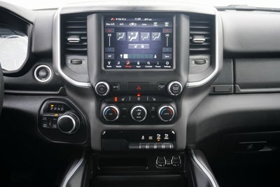 2021 RAM 1500 Big Horn Crew Cab 4x4 5'7' Box