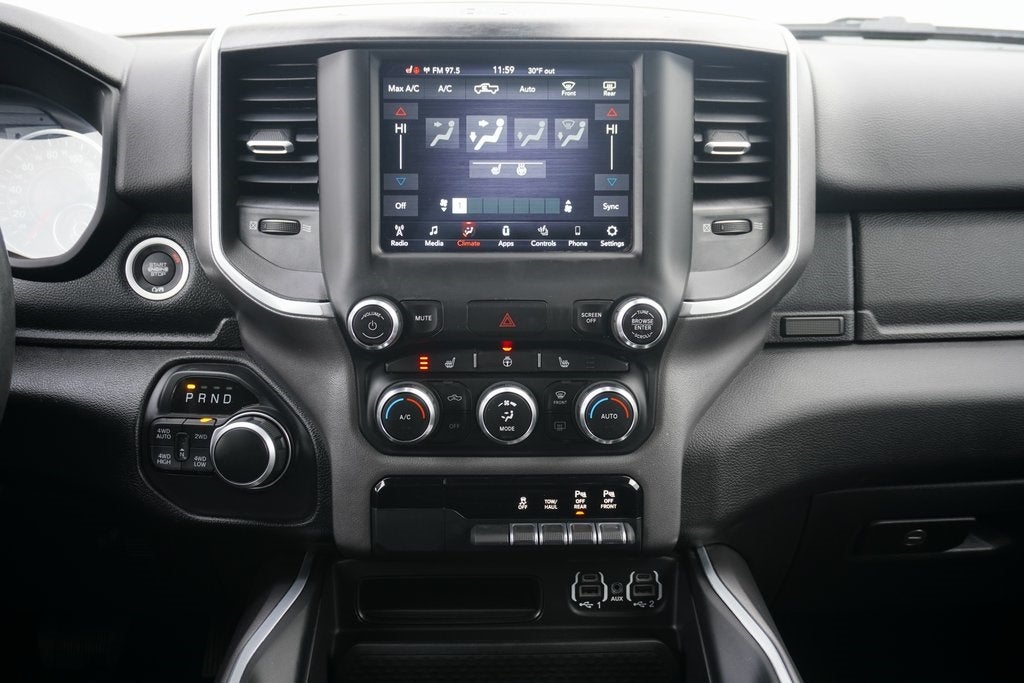 2021 RAM 1500 Big Horn Crew Cab 4x4 5'7' Box