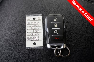 2021 RAM 1500 Big Horn Crew Cab 4x4 5'7' Box