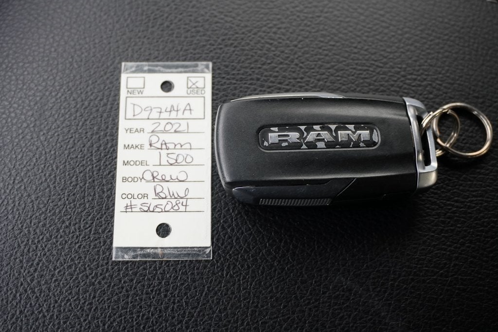 2021 RAM 1500 Big Horn Crew Cab 4x4 5'7' Box