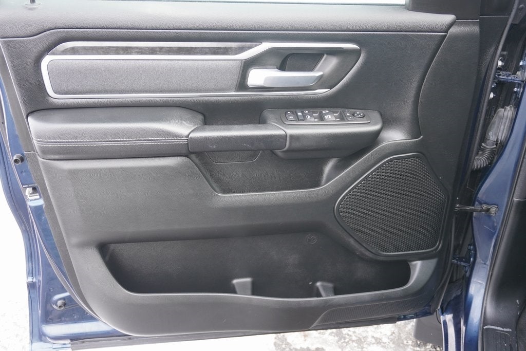 2021 RAM 1500 Big Horn Crew Cab 4x4 5'7' Box