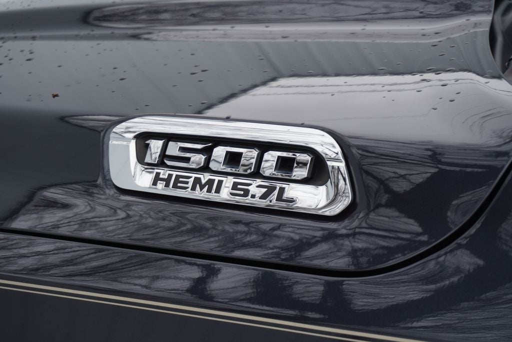 2021 RAM 1500 Big Horn Crew Cab 4x4 5'7' Box